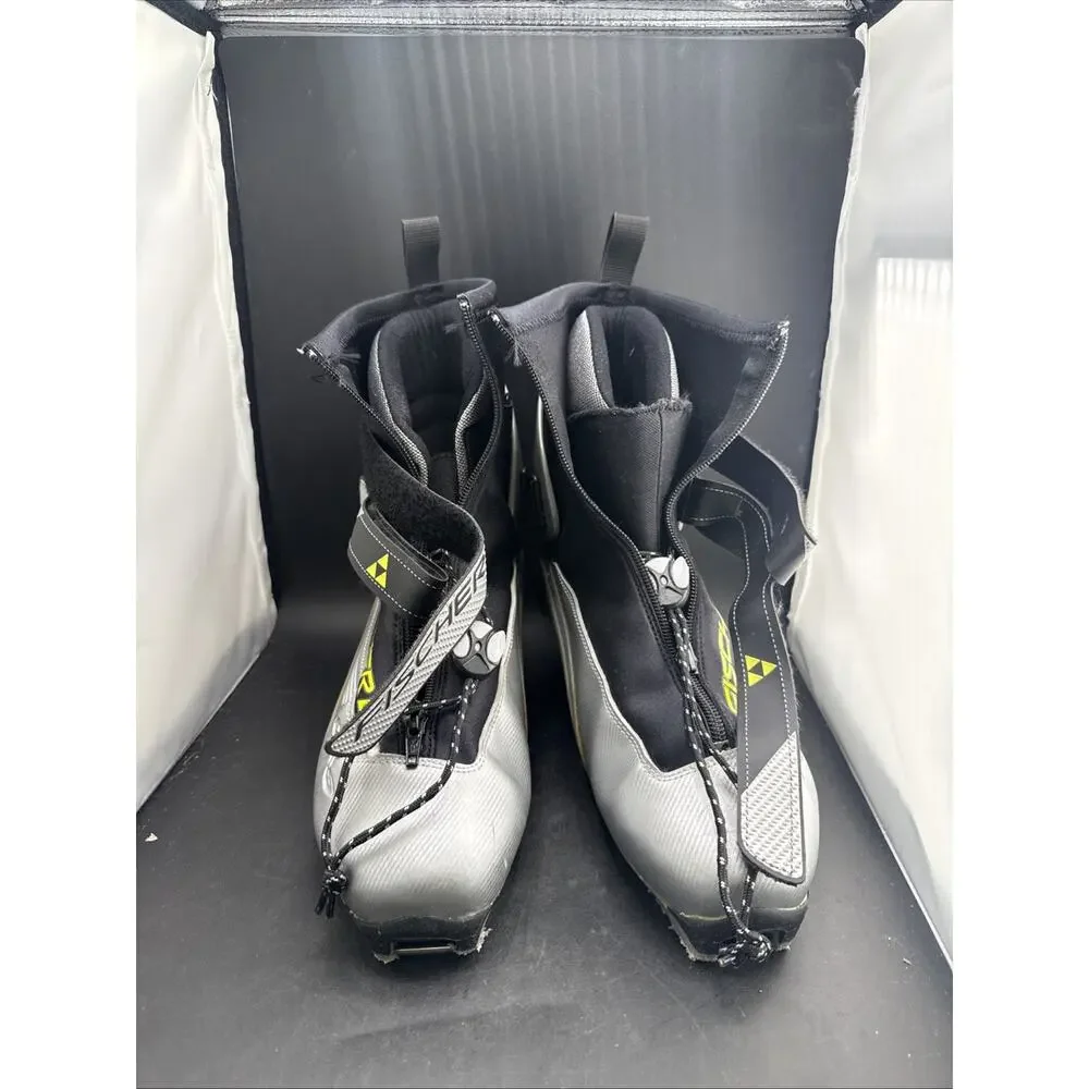 Fischer RC9 Cross Country Ski Boots Gray Black Adult Size 9.5 Nordic XC